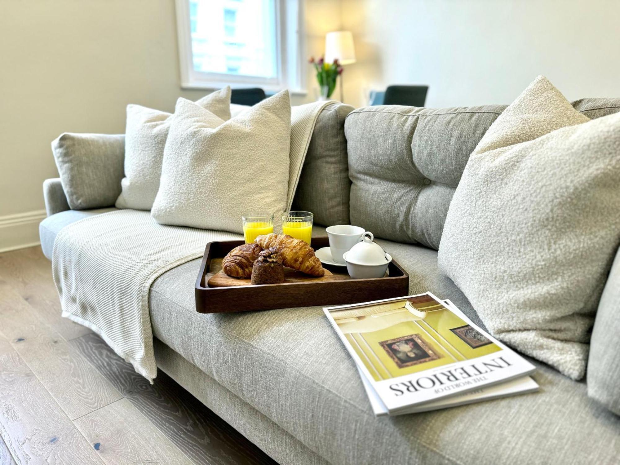 Crawford Street Studio, By The Design Traveller Apartment London Bagian luar foto